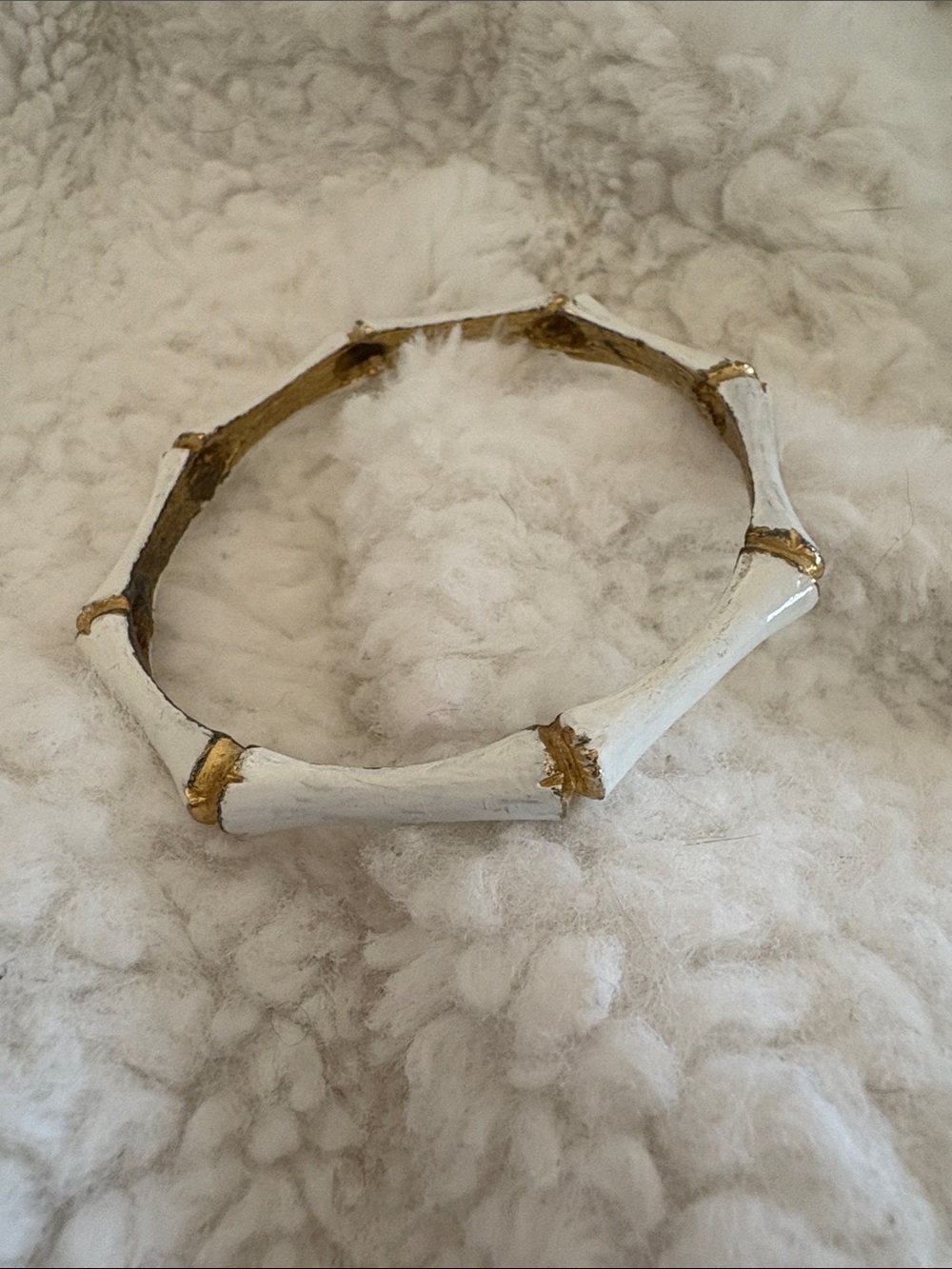 White and Gold Bamboo-Style Bracelet